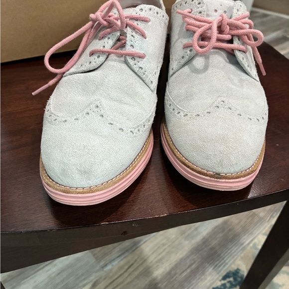 Cole Haan Women's Cream and Pink Suede Flats - Picture 4 of 7